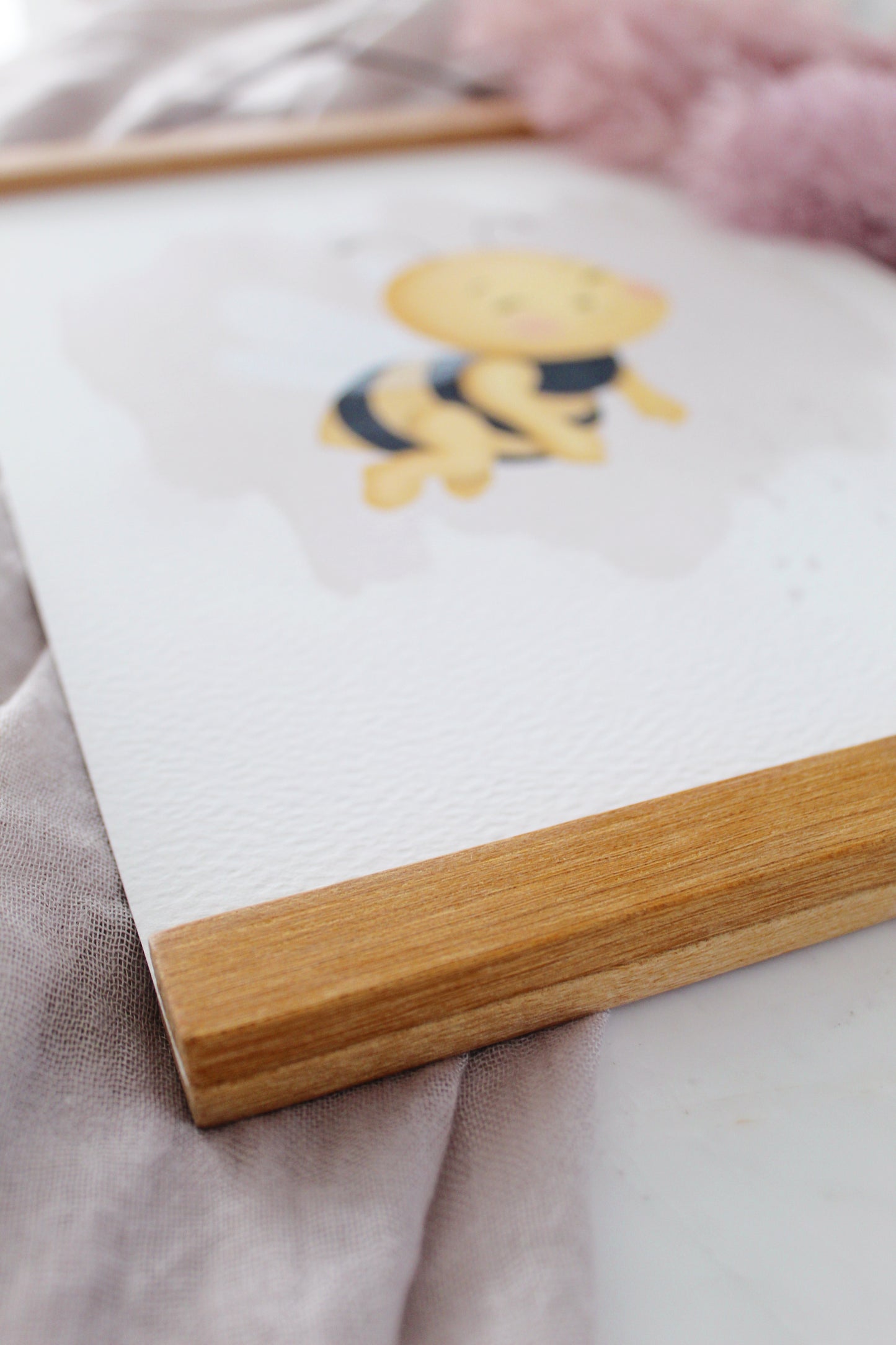 Magnetische Posterleisten aus Teakholz